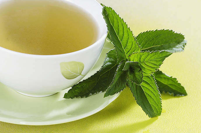 Вершки и корешки: гид по популярным травяным чаям