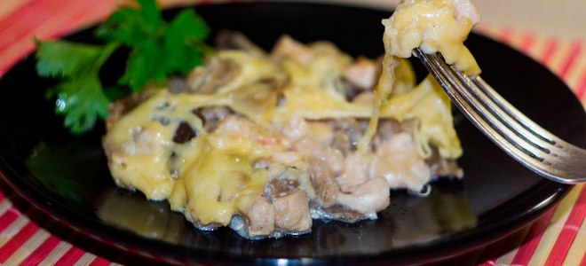 Жульен с курицей и грибами — рецепты в тарталетках, в духовке и на сковороде. Как приготовить вкусный соус для жульена с курицей.
