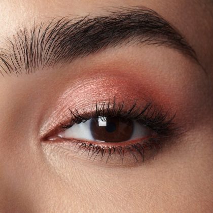5 советов, как красить глаза и губы, чтобы ваш возраст никто не угадал